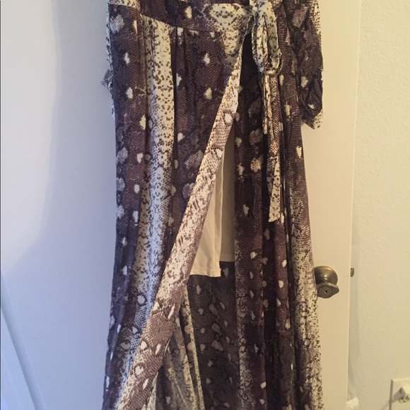 Maxi - Picture 4 of 4